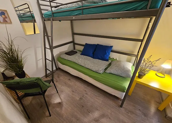 Albergue Downtown Andrassy *